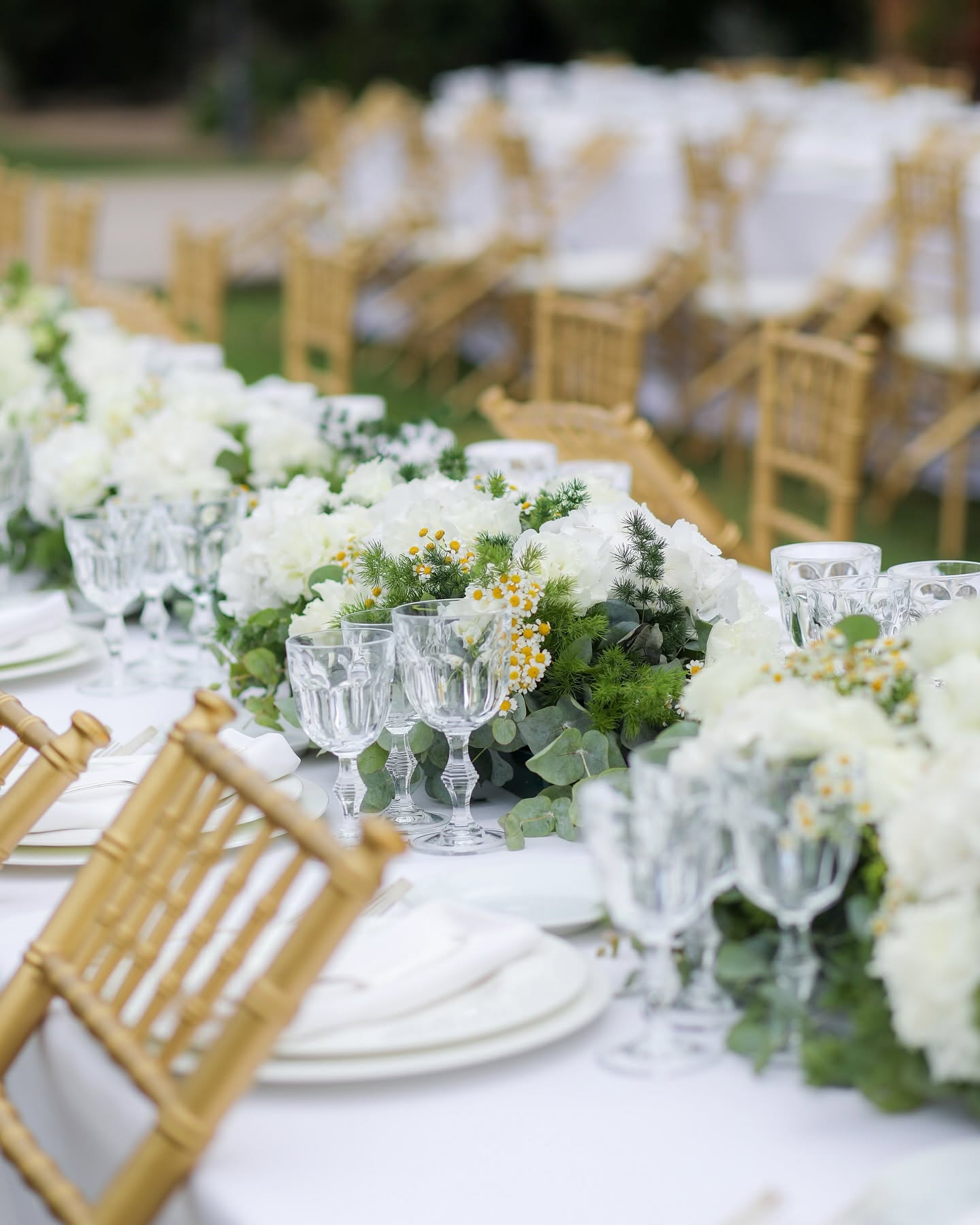 Allesitimento matrimonio Anastasia Flower fiori bianchi